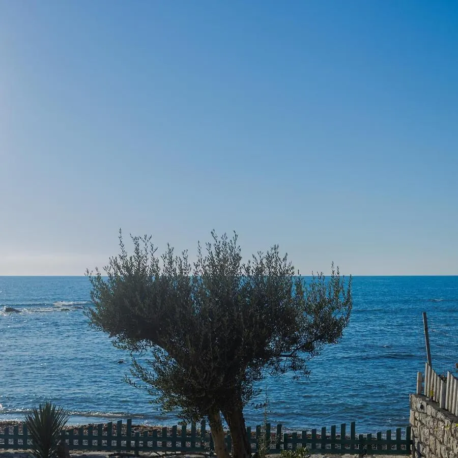 Bed & Breakfast Kallmi View Eco Rooms Durres Albania
