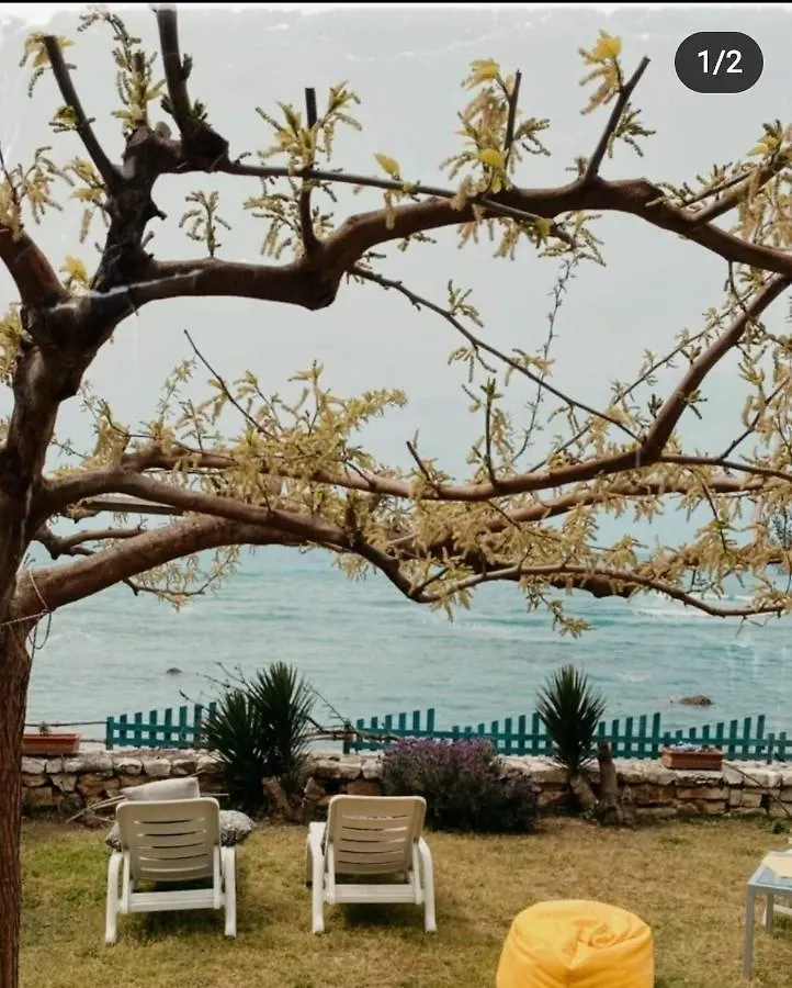 Bed & Breakfast Kallmi View Eco Rooms Durres