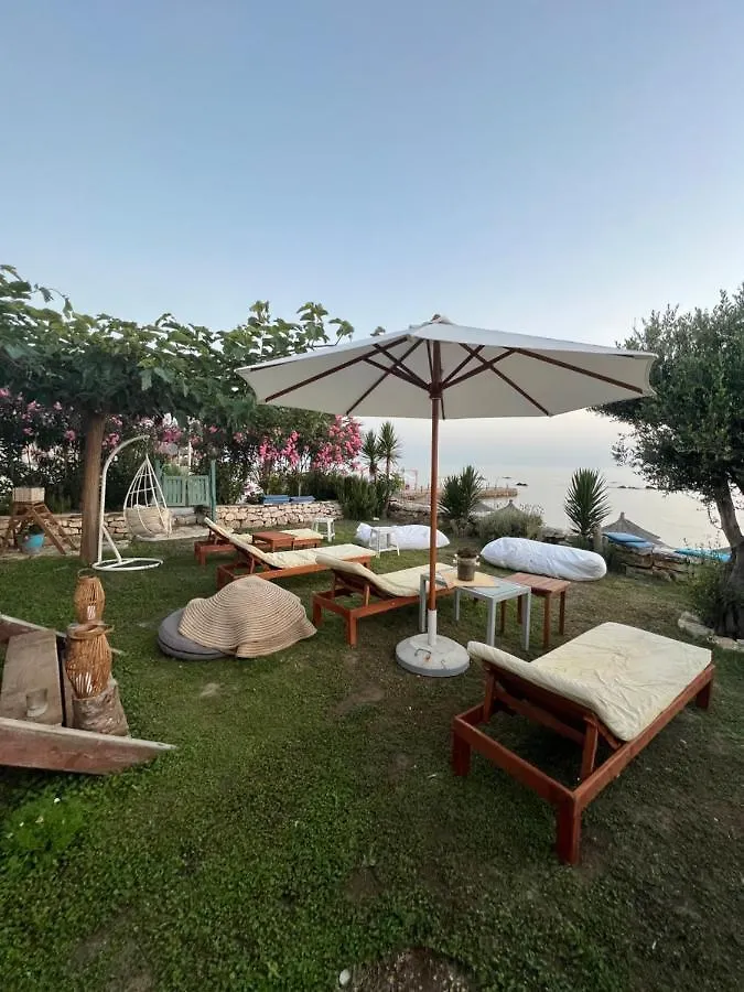 Kallmi View Eco Rooms Durres 0*,