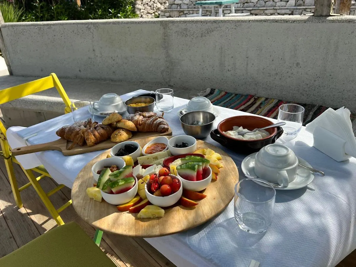 Kallmi View Eco Rooms Durres