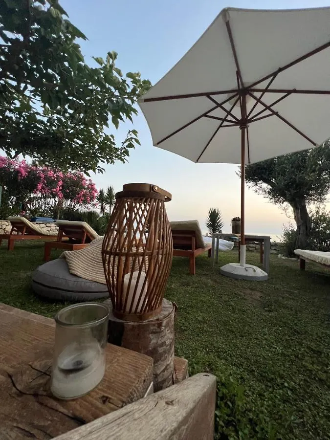 Kallmi View Eco Rooms Durres